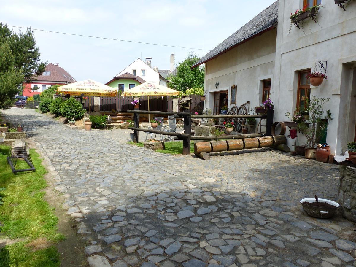 Penzion Suchac Osecna Buitenkant foto