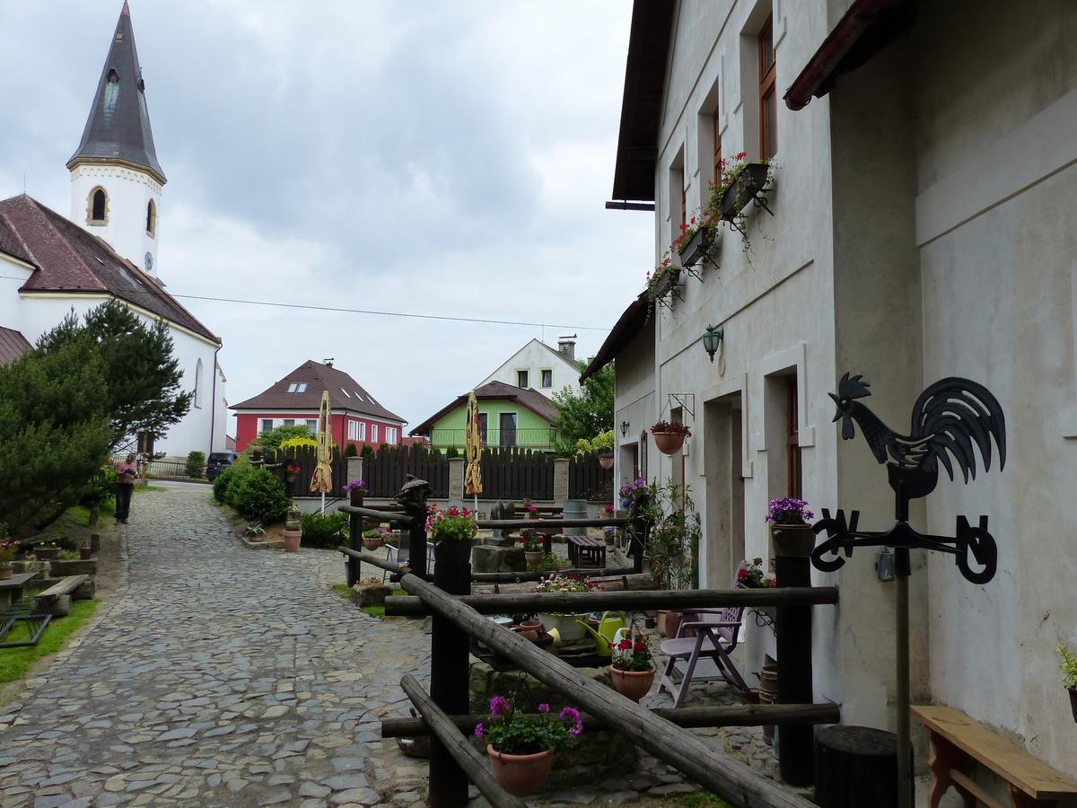 Penzion Suchac Osecna Buitenkant foto