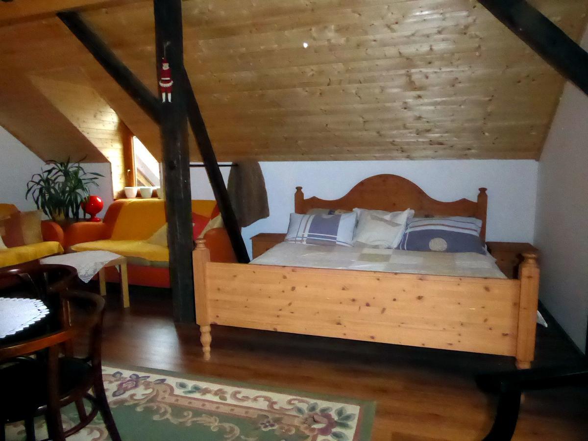 Penzion Suchac Osecna Buitenkant foto